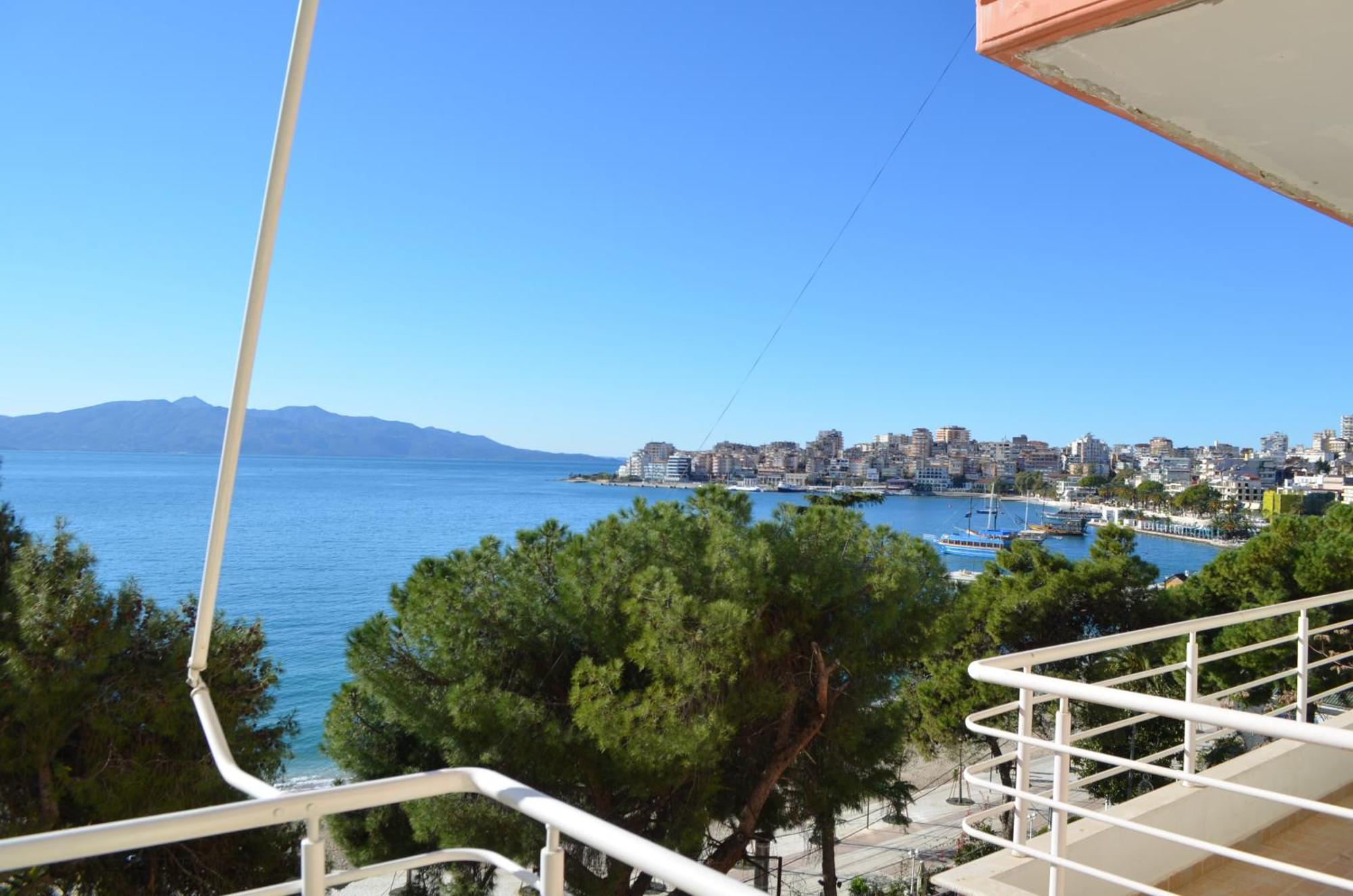 Apartments Blue Horizons Sarande Exterior photo