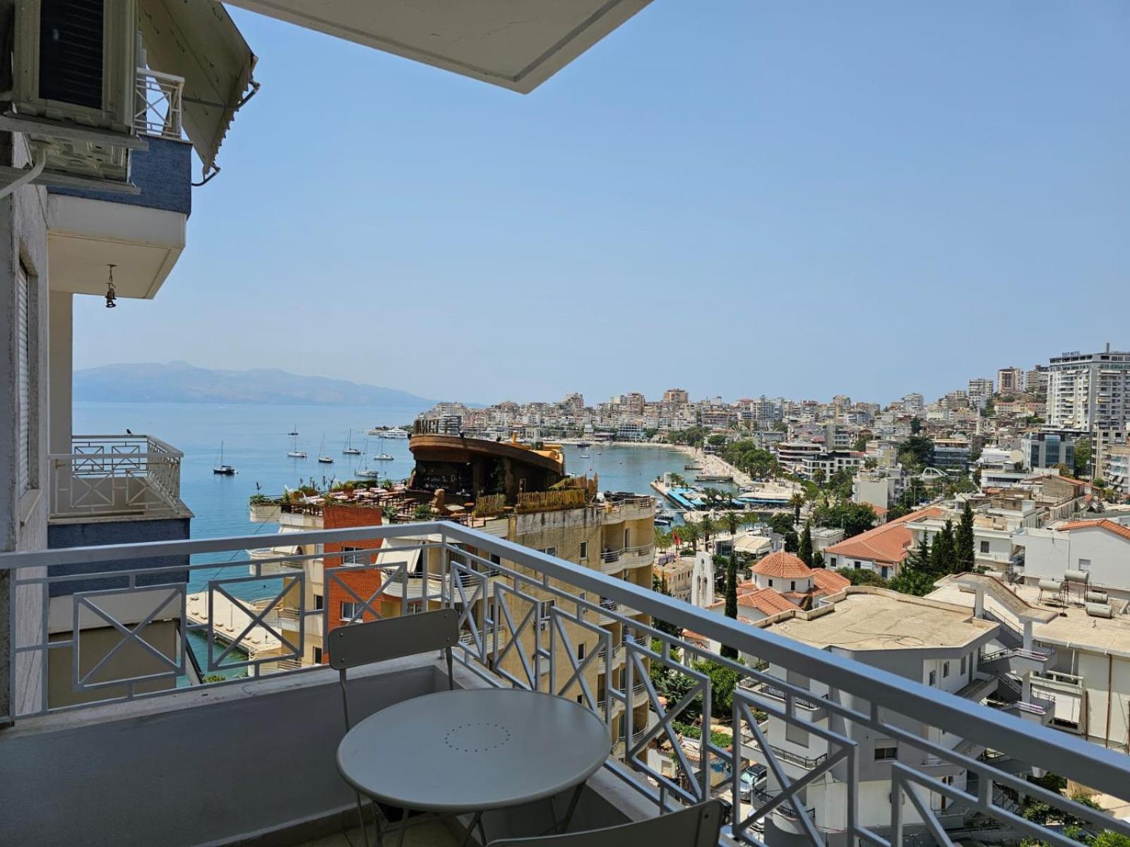Apartments Blue Horizons Sarande Exterior photo