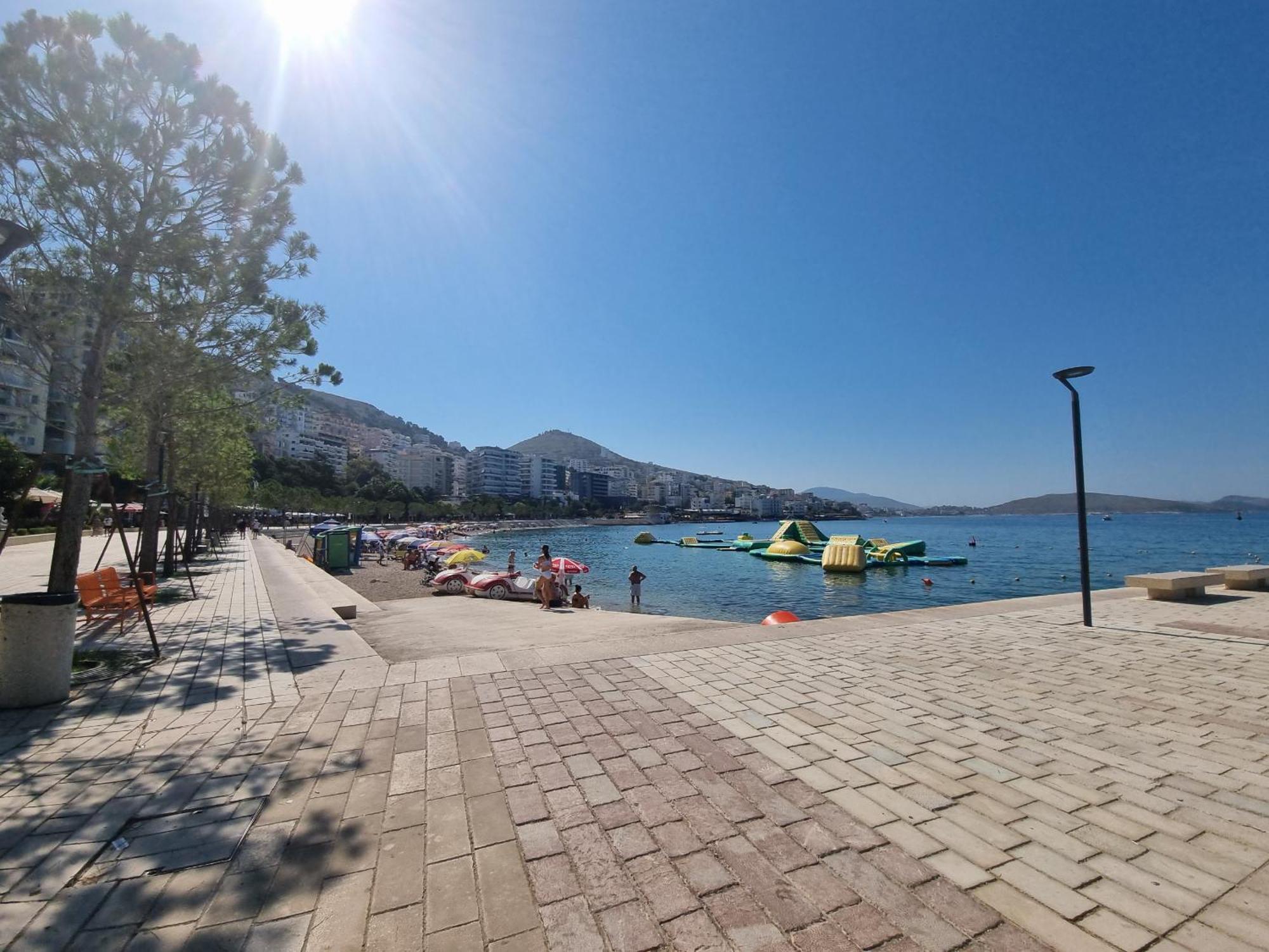 Apartments Blue Horizons Sarande Exterior photo