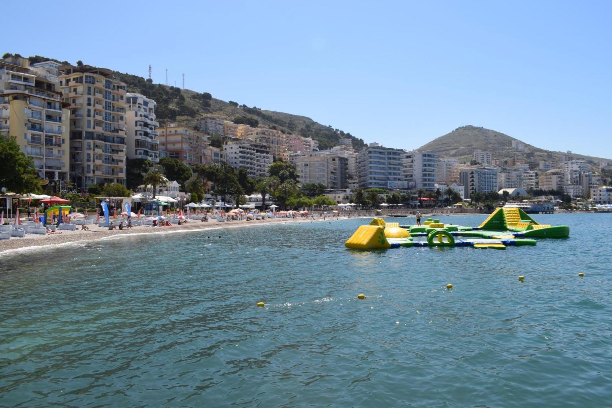 Apartments Blue Horizons Sarande Exterior photo